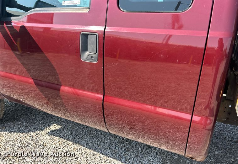 image for item EK8495 2012 Ford F350 Super Duty XL SuperCab flatbed pickup truck