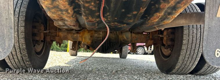 image for item EK8495 2012 Ford F350 Super Duty XL SuperCab flatbed pickup truck