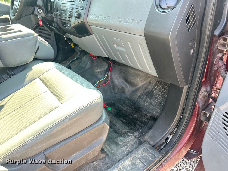 image for item EK8495 2012 Ford F350 Super Duty XL SuperCab flatbed pickup truck