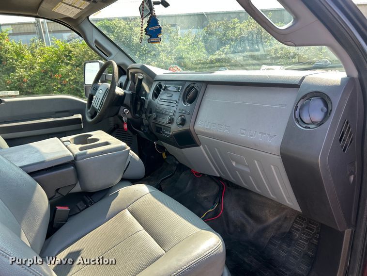 image for item EK8495 2012 Ford F350 Super Duty XL SuperCab flatbed pickup truck