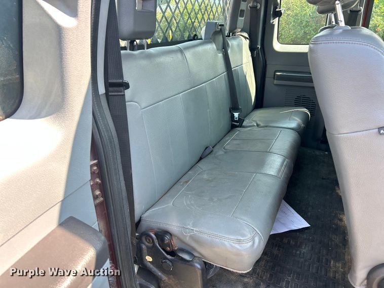 image for item EK8495 2012 Ford F350 Super Duty XL SuperCab flatbed pickup truck