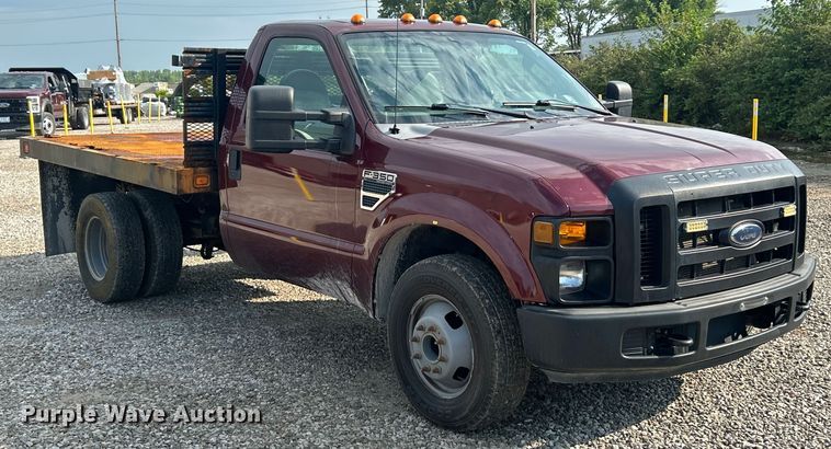 image for item EK8496 2009 Ford F350 Super Duty XL flatbed pickup truck