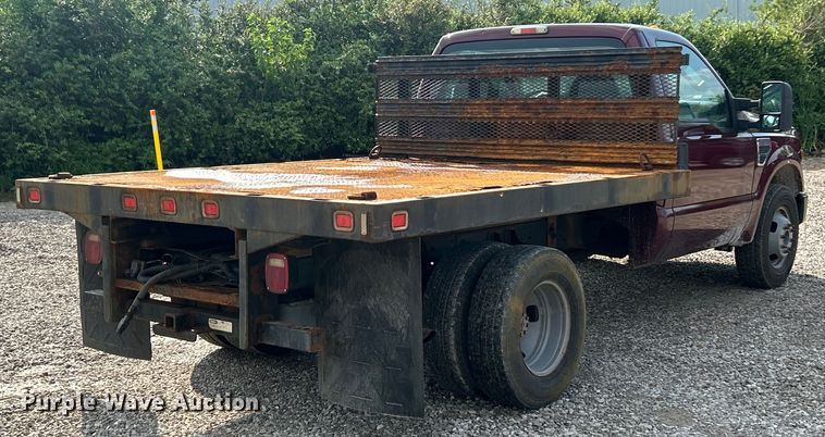 image for item EK8496 2009 Ford F350 Super Duty XL flatbed pickup truck