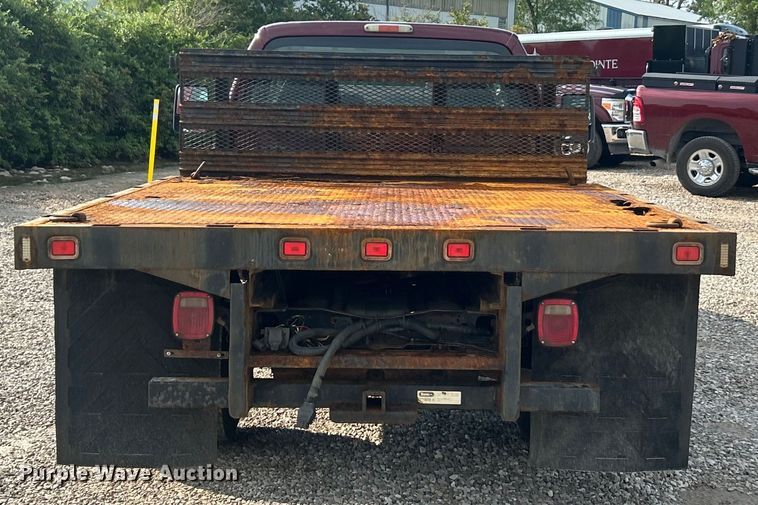 image for item EK8496 2009 Ford F350 Super Duty XL flatbed pickup truck