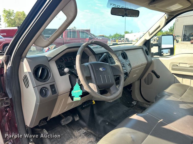 image for item EK8496 2009 Ford F350 Super Duty XL flatbed pickup truck