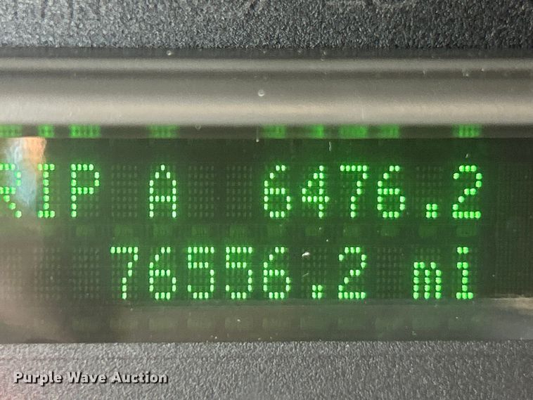 image for item EK8496 2009 Ford F350 Super Duty XL flatbed pickup truck