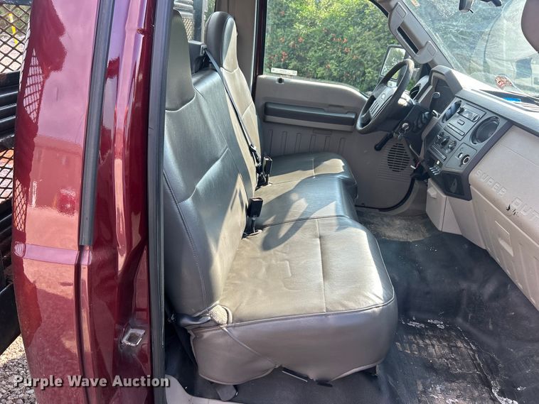 image for item EK8496 2009 Ford F350 Super Duty XL flatbed pickup truck