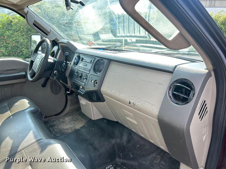 image for item EK8496 2009 Ford F350 Super Duty XL flatbed pickup truck