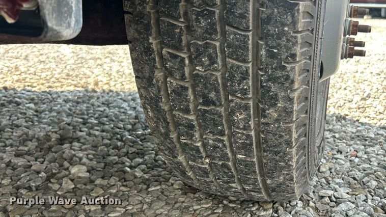 image for item EK8496 2009 Ford F350 Super Duty XL flatbed pickup truck