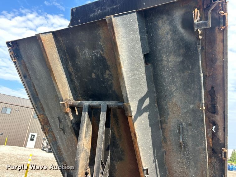 image for item EK8497 2015 Ford F450 Super Duty XL dump truck