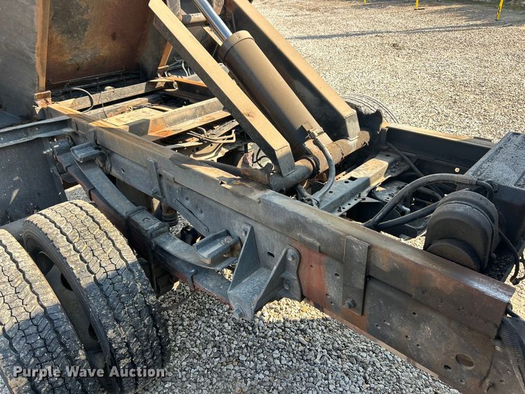 image for item EK8497 2015 Ford F450 Super Duty XL dump truck