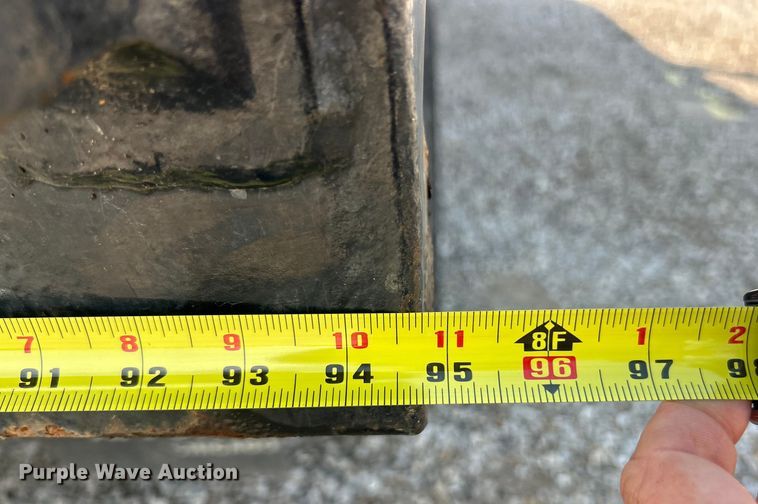 image for item EK8497 2015 Ford F450 Super Duty XL dump truck