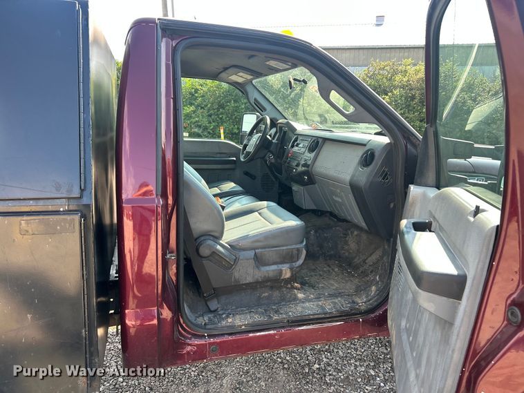 image for item EK8497 2015 Ford F450 Super Duty XL dump truck