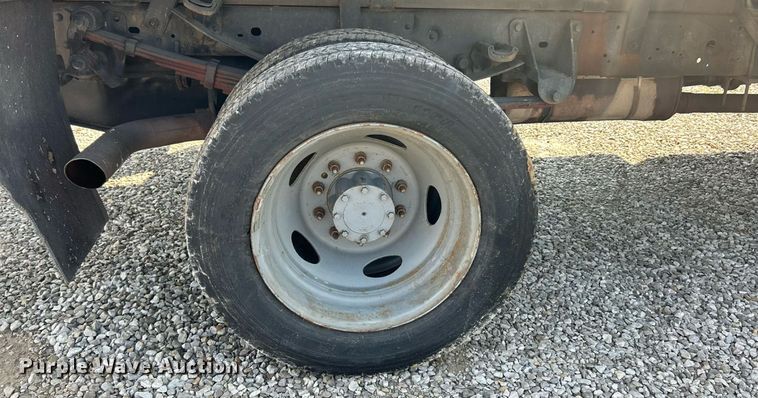 image for item EK8497 2015 Ford F450 Super Duty XL dump truck