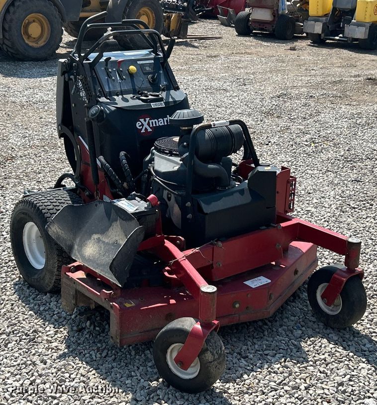 image for item EK8499 2015 Exmark S Series ZTR lawn mower