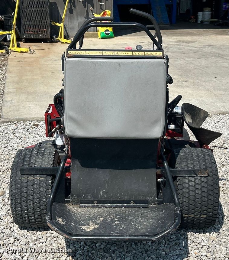 image for item EK8499 2015 Exmark S Series ZTR lawn mower