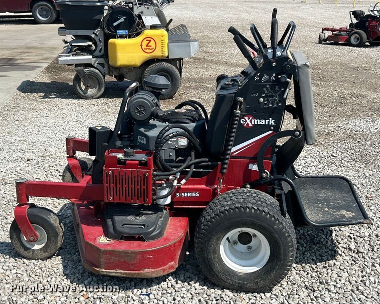 image for item EK8499 2015 Exmark S Series ZTR lawn mower