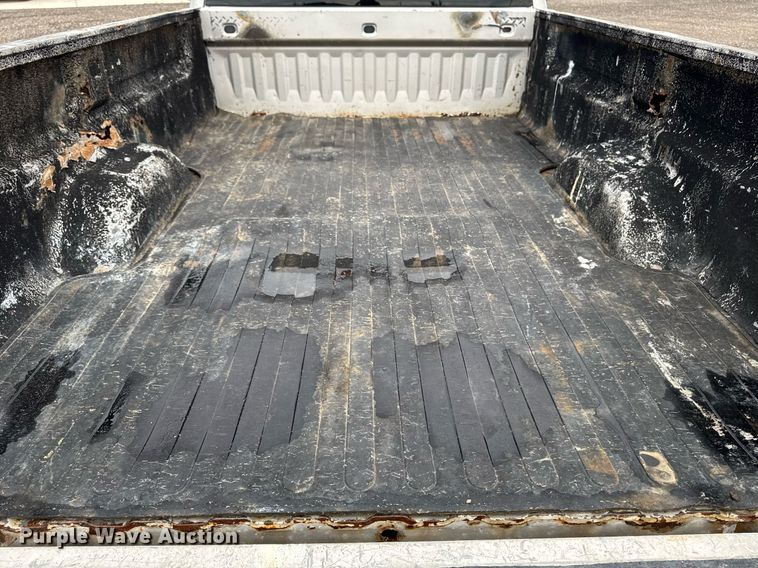 image for item EM2208 2009 Chevrolet Silverado 2500HD pickup truck