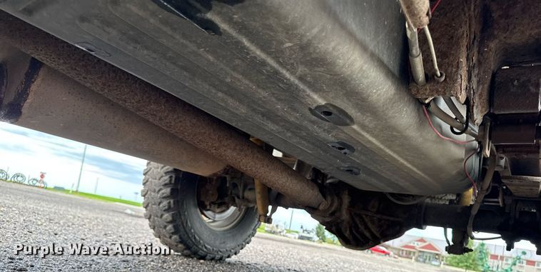 image for item EM2208 2009 Chevrolet Silverado 2500HD pickup truck