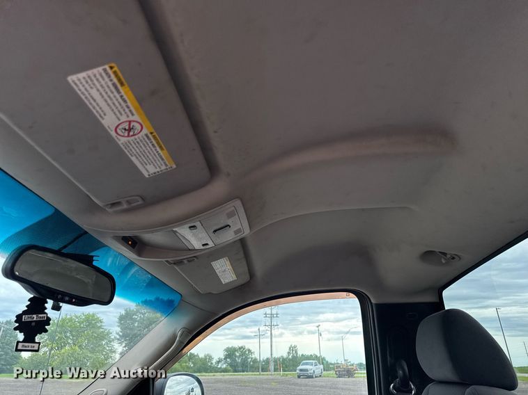 image for item EM2208 2009 Chevrolet Silverado 2500HD pickup truck