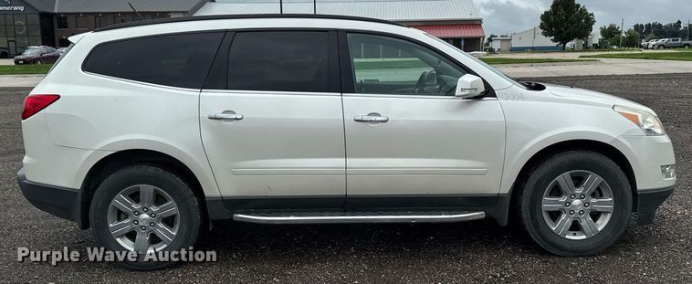 image for item EM2224 2011 Chevrolet Traverse LT SUV