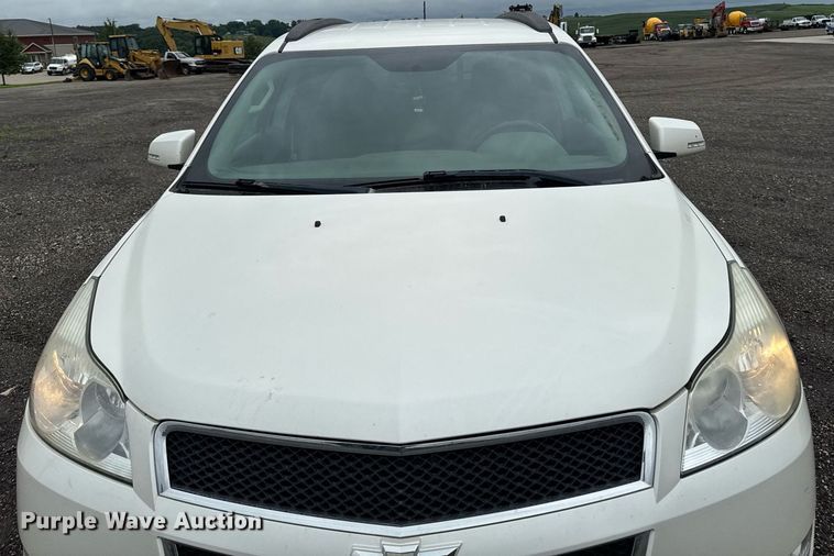 image for item EM2224 2011 Chevrolet Traverse LT SUV