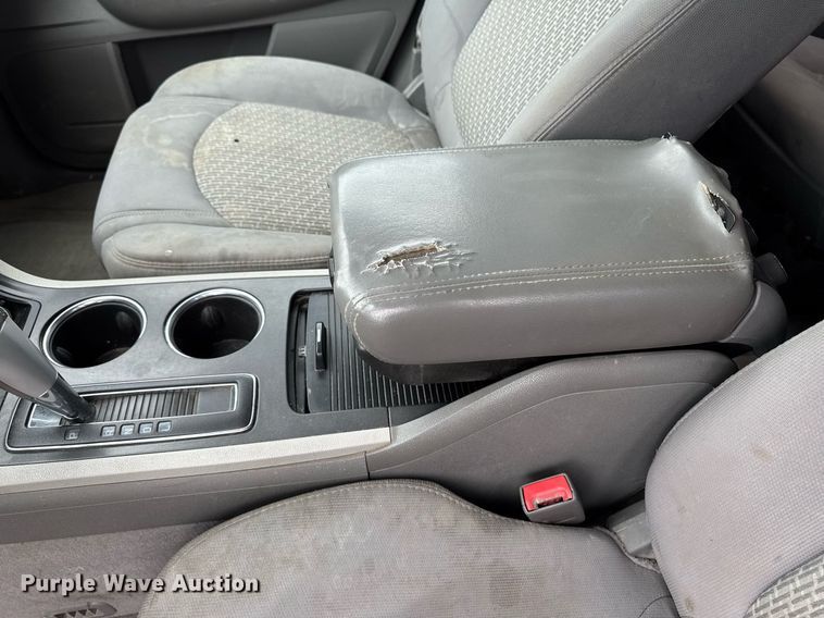 image for item EM2224 2011 Chevrolet Traverse LT SUV