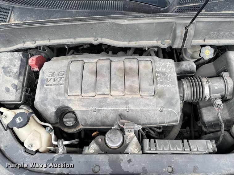 image for item EM2224 2011 Chevrolet Traverse LT SUV