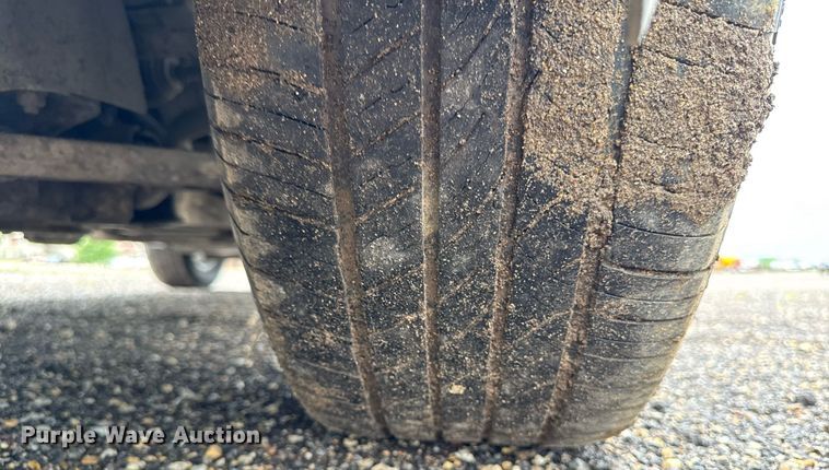 image for item EM2224 2011 Chevrolet Traverse LT SUV