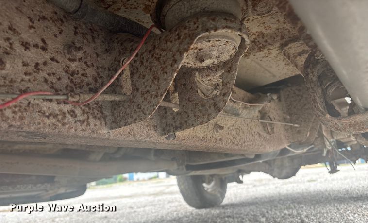 image for item EM2226 2002 Chevrolet Silverado 1500 Ext. Cab pickup truck