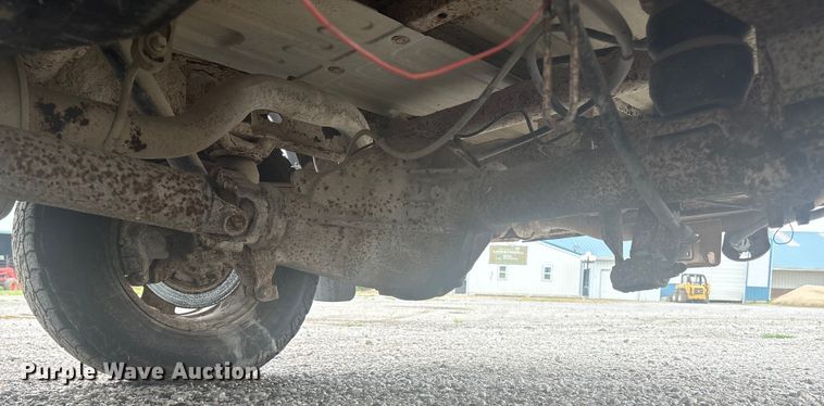 image for item EM2226 2002 Chevrolet Silverado 1500 Ext. Cab pickup truck