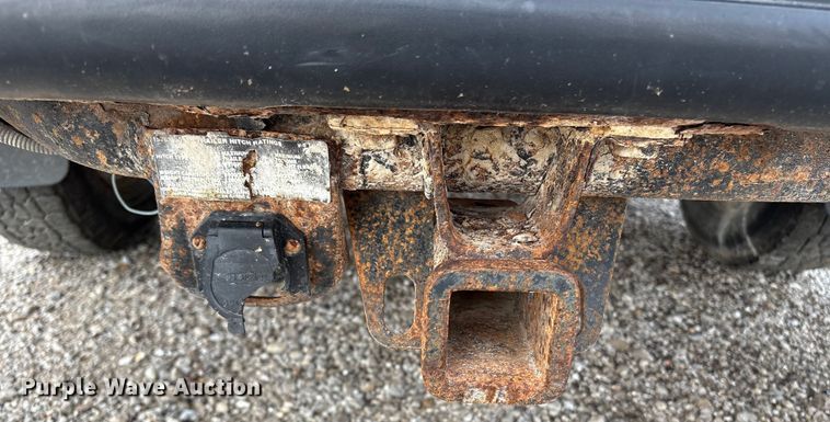 image for item EM2226 2002 Chevrolet Silverado 1500 Ext. Cab pickup truck