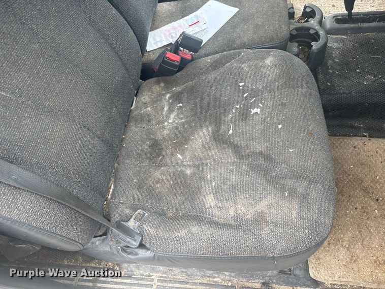 image for item EM2226 2002 Chevrolet Silverado 1500 Ext. Cab pickup truck