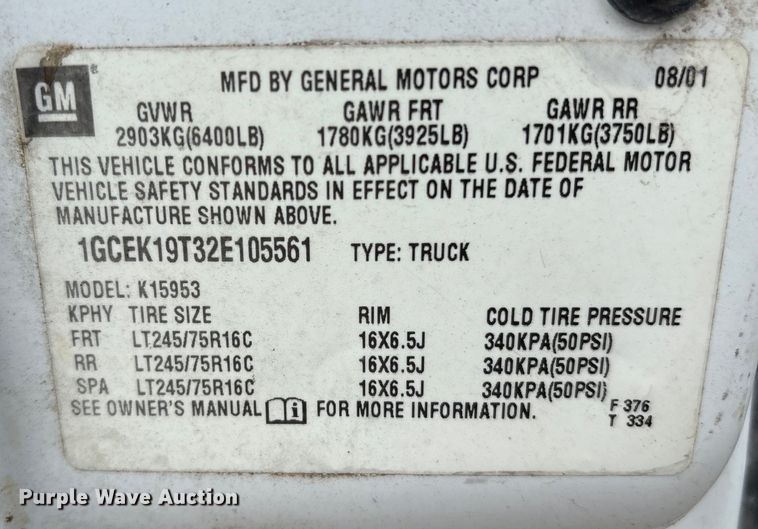 image for item EM2226 2002 Chevrolet Silverado 1500 Ext. Cab pickup truck