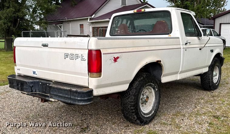 image for item EM2268 1996 Ford F150 pickup truck