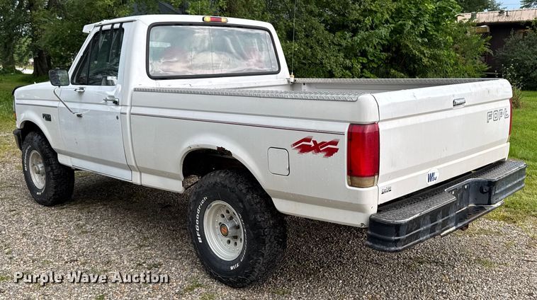 image for item EM2268 1996 Ford F150 pickup truck
