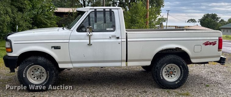 image for item EM2268 1996 Ford F150 pickup truck