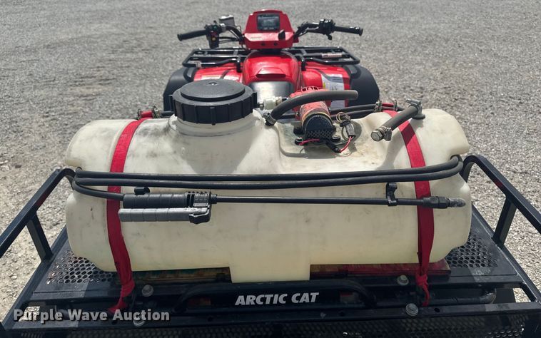 image for item EM2277 2004 Arctic Cat 650 V-Twin ATV