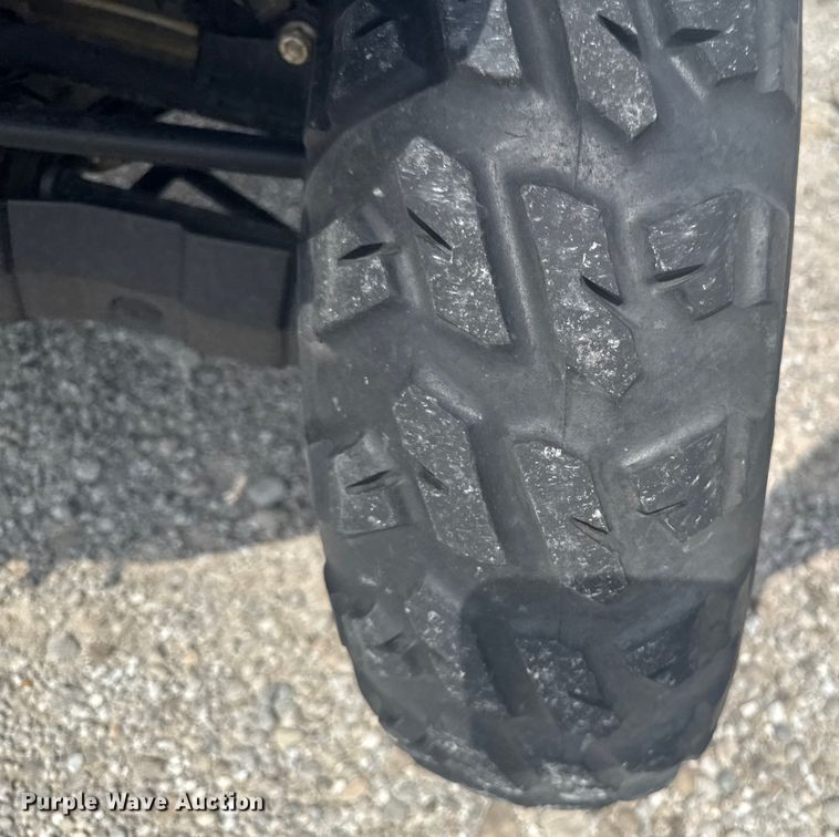 image for item EM2277 2004 Arctic Cat 650 V-Twin ATV