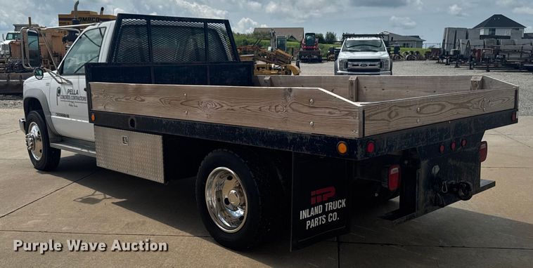 image for item EM2278 1995 Chevrolet C3500 flatbed pickup truck