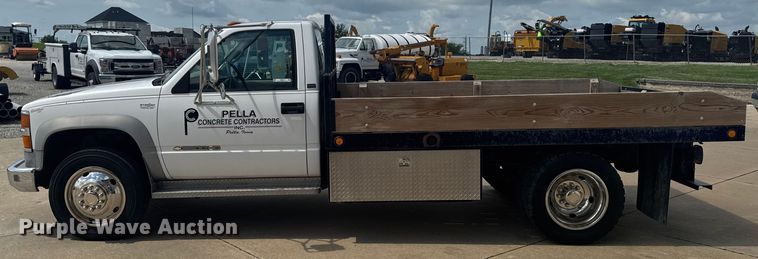 image for item EM2278 1995 Chevrolet C3500 flatbed pickup truck