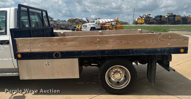 image for item EM2278 1995 Chevrolet C3500 flatbed pickup truck