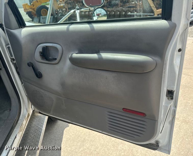 image for item EM2278 1995 Chevrolet C3500 flatbed pickup truck