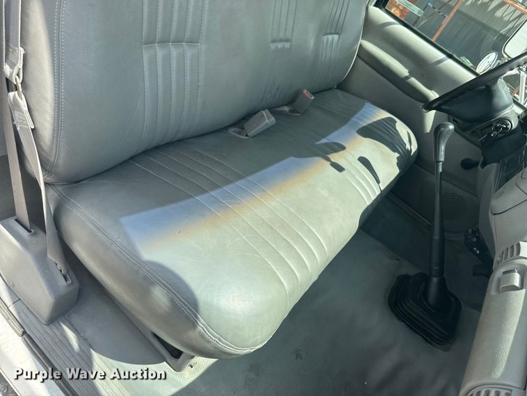 image for item EM2278 1995 Chevrolet C3500 flatbed pickup truck