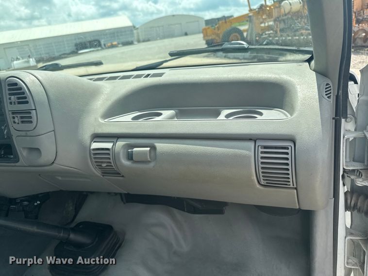 image for item EM2278 1995 Chevrolet C3500 flatbed pickup truck