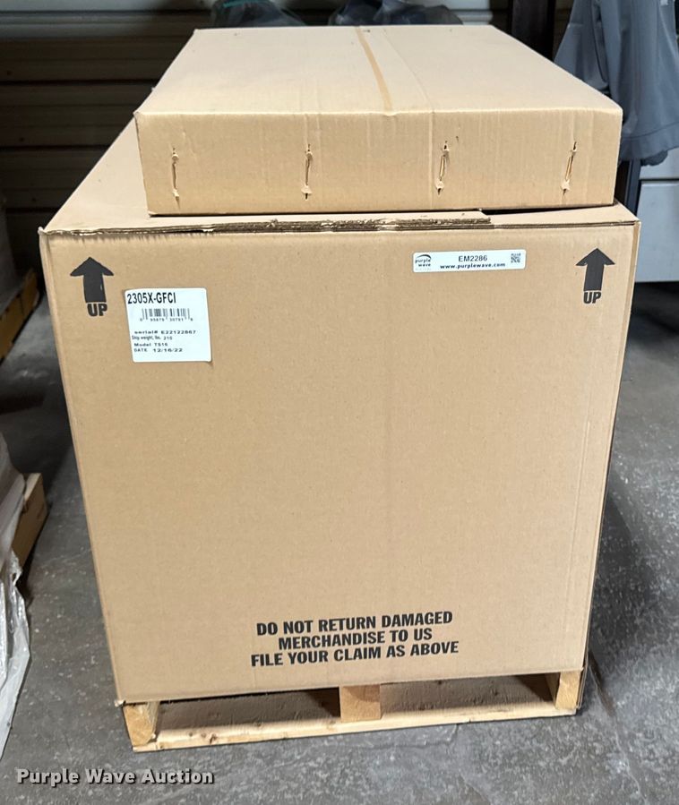 image for item EM2286 (2) Cam spray 2305X-GFCI pressure washers