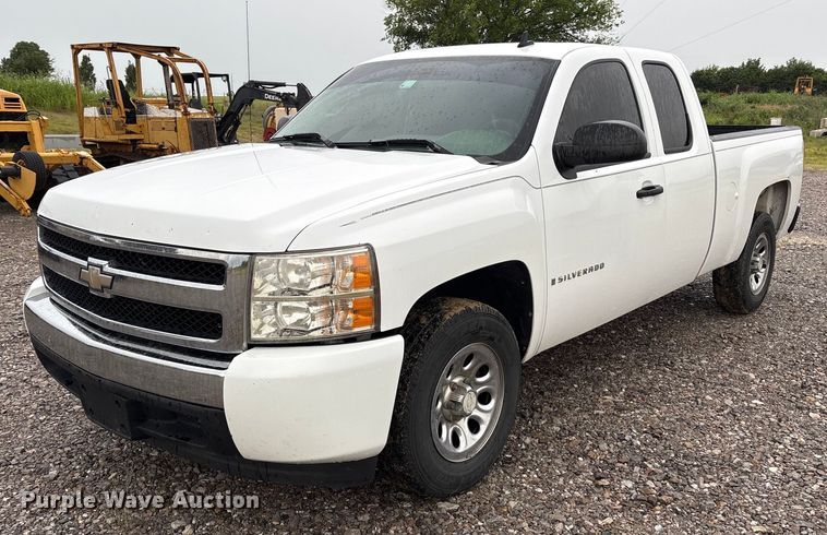 image for item EM2594 2008 Chevrolet Silverado 1500 Ext. Cab pickup truck