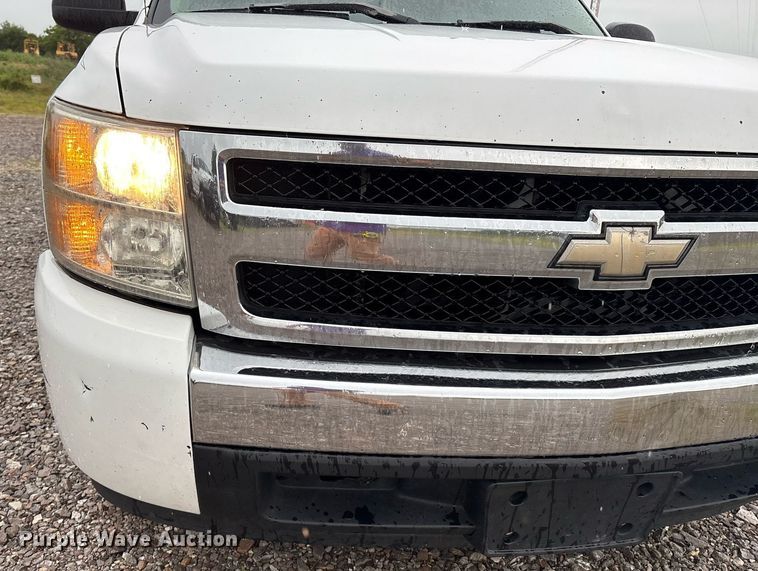 image for item EM2594 2008 Chevrolet Silverado 1500 Ext. Cab pickup truck