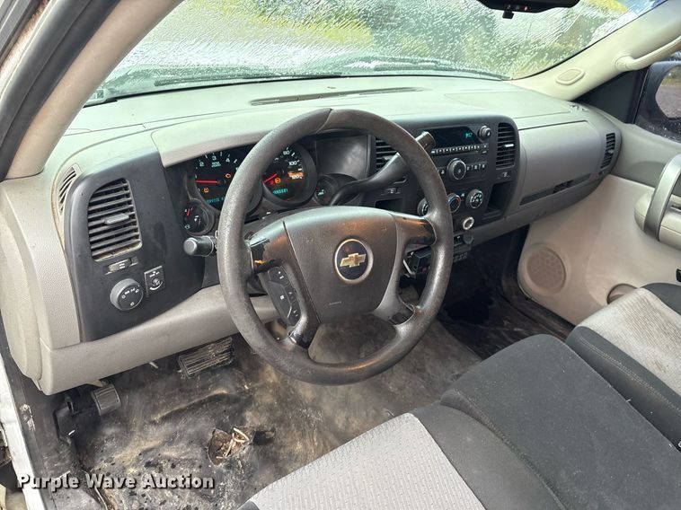 image for item EM2594 2008 Chevrolet Silverado 1500 Ext. Cab pickup truck