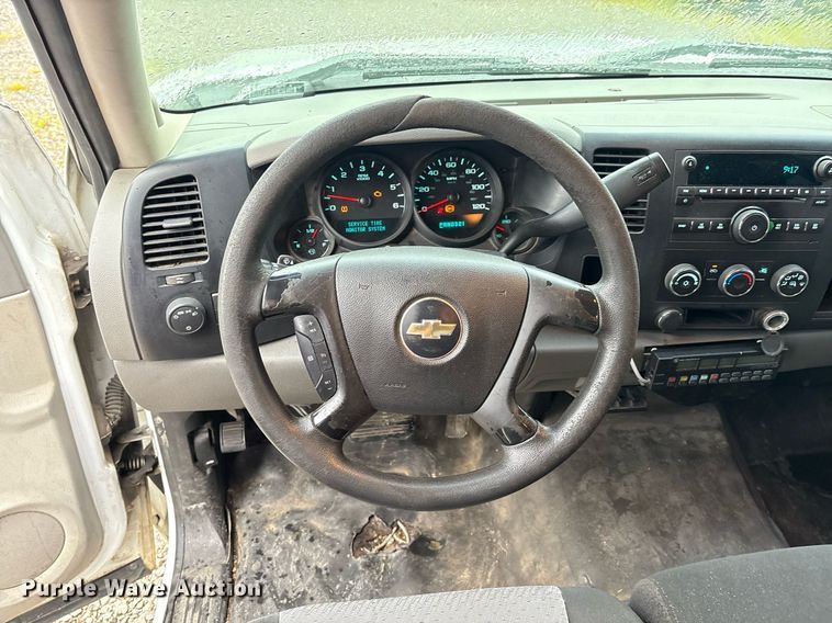 image for item EM2594 2008 Chevrolet Silverado 1500 Ext. Cab pickup truck